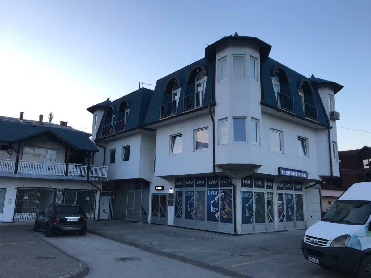 Grande Plus Apartment Dzungla Doboj Exterior foto